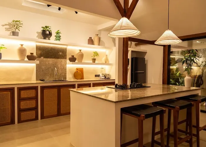 Villa Designer 4br With Pool - Berawa - Umalas *