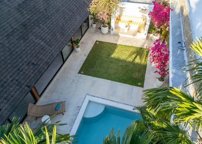 Designer 4br With Pool - Berawa - Umalas Canggu (Bali)