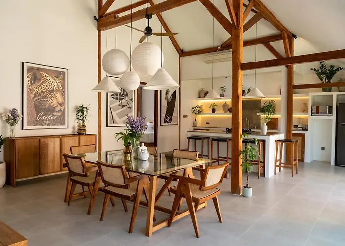Designer 4br With Pool - Berawa - Umalas Canggu (Bali)