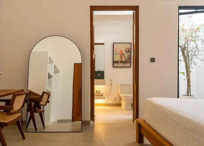 Villa Designer 4br With Pool - Berawa - Umalas