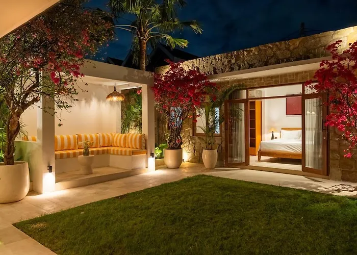 Designer 4br With Pool - Berawa - Umalas